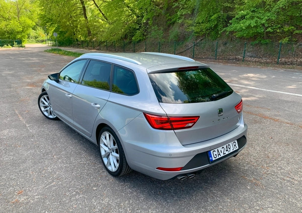 Seat Leon cena 58000 przebieg: 214000, rok produkcji 2018 z Gdynia małe 232